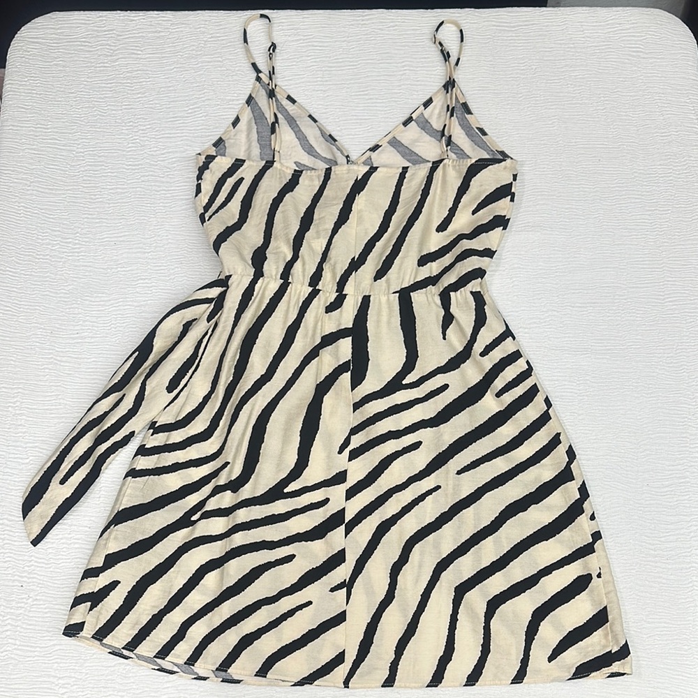 H&M Zebra Stipe Wrap Mini Sundress Vacation - Picture 4 of 9